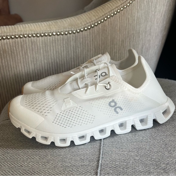 On Running Shoes - On Running Cloud 5 Coast